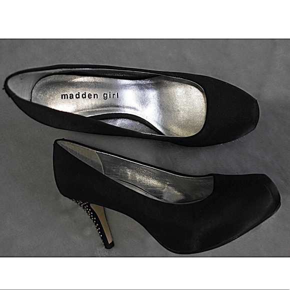 Steve Madden Pump - Picture 3 of 3